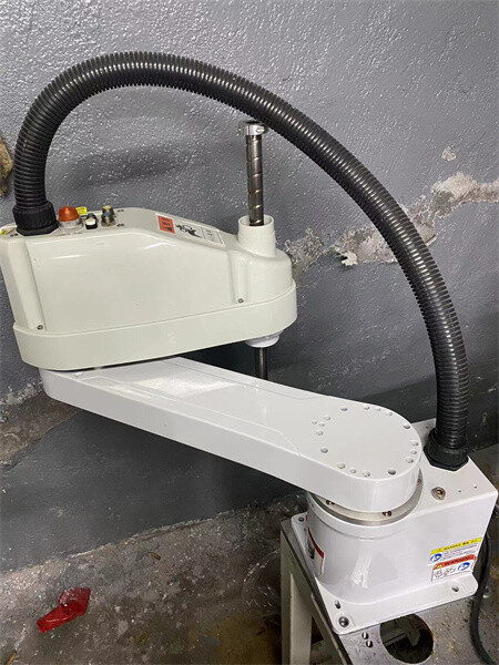 LS6-702 中古エプソンロボット