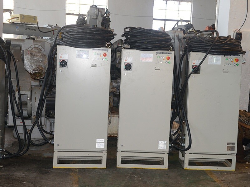 Used industrial robots