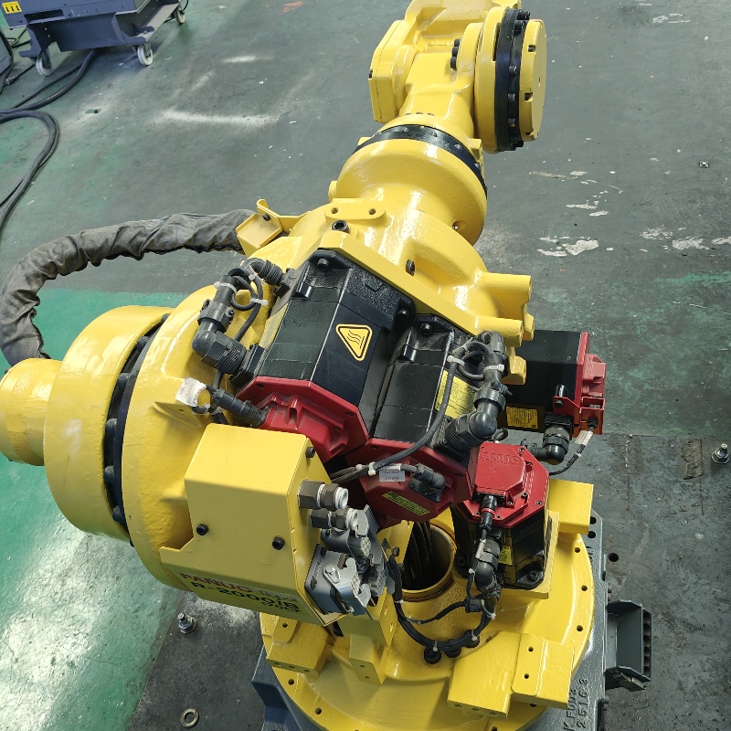 R-2000iB170CF Used FANUC Robot