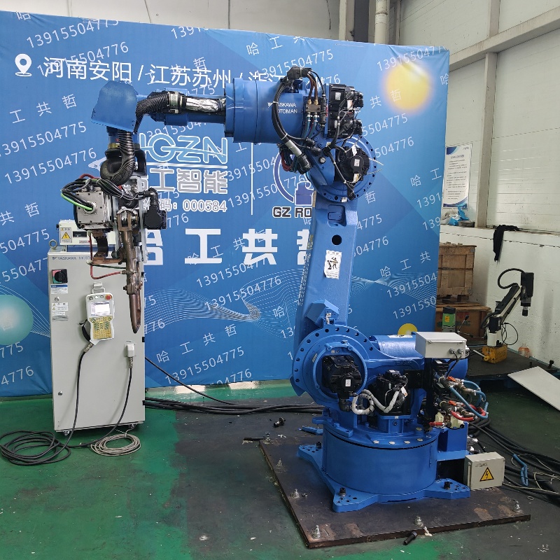 DX100/ES165D Medium-sized Spot Welding Robot