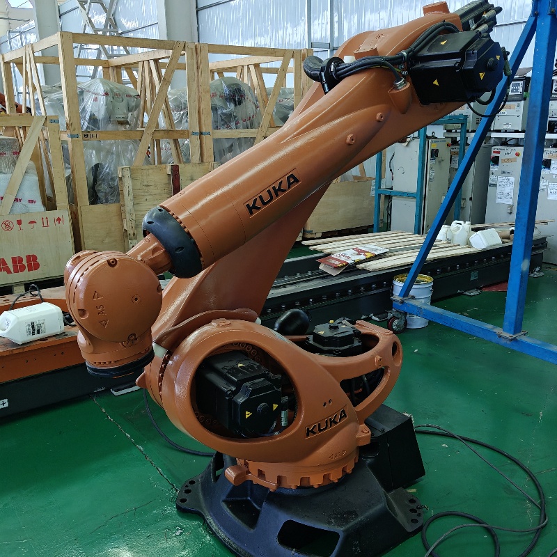 KR210R3100C4 Used KUKA robot