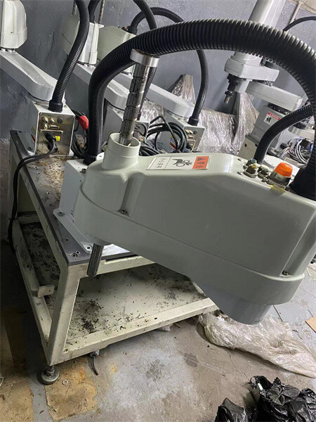 LS6-702 Used Epson Robot