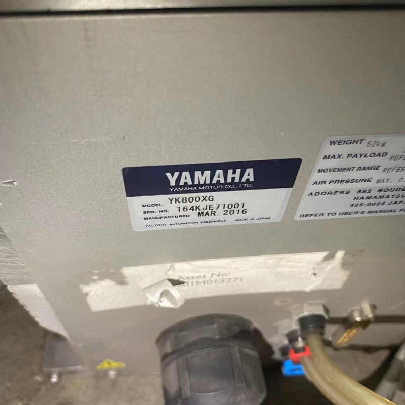 YK800XG Yamaha Ancient Robot