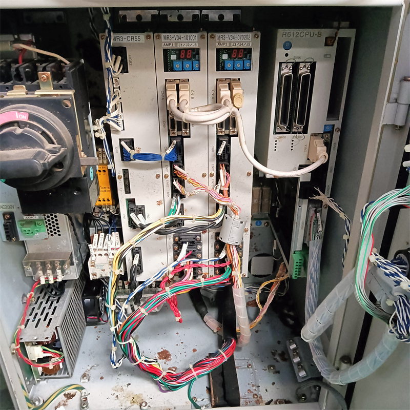 MR3-V34-070202 Ancient Mitsubishi Robot Parts