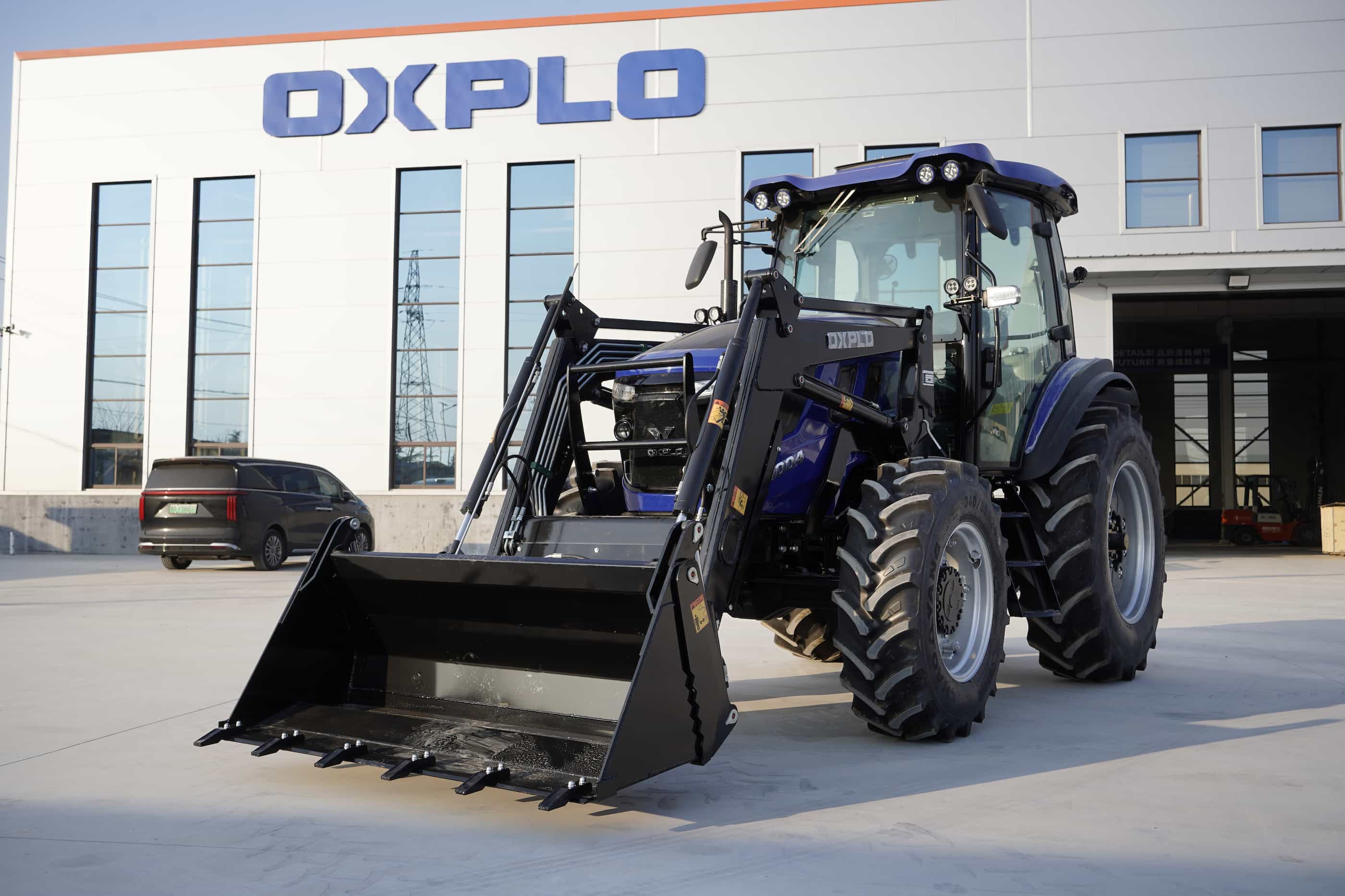 100HP tractor with front-end loader