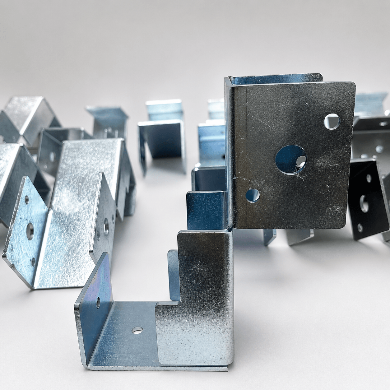 Metal brackets series