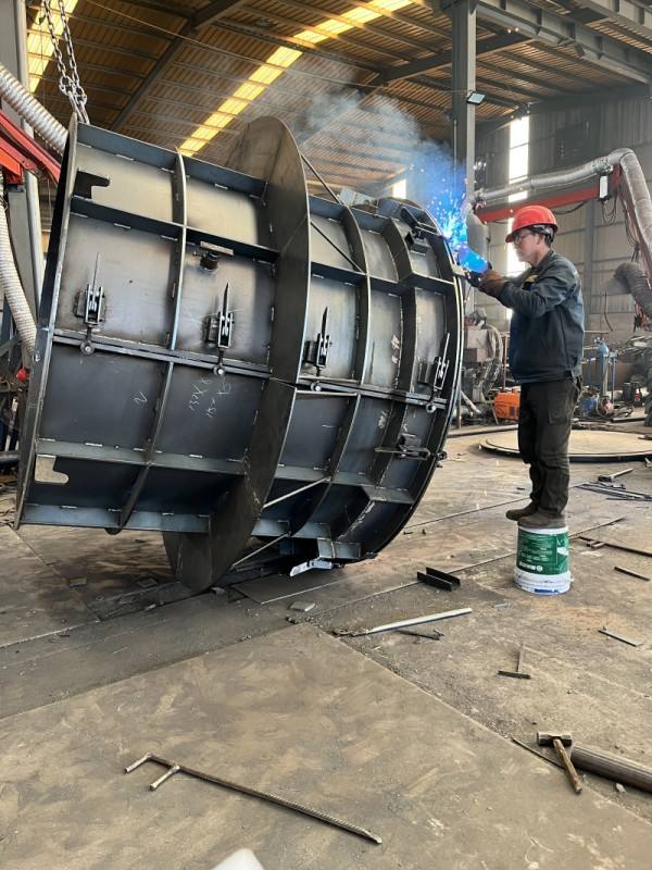Suspension Roller Concrete Pipe Making Machine XG (300-2000) Kenya Shop Online Provided Drain Pipe Cylinder Ordinary Product