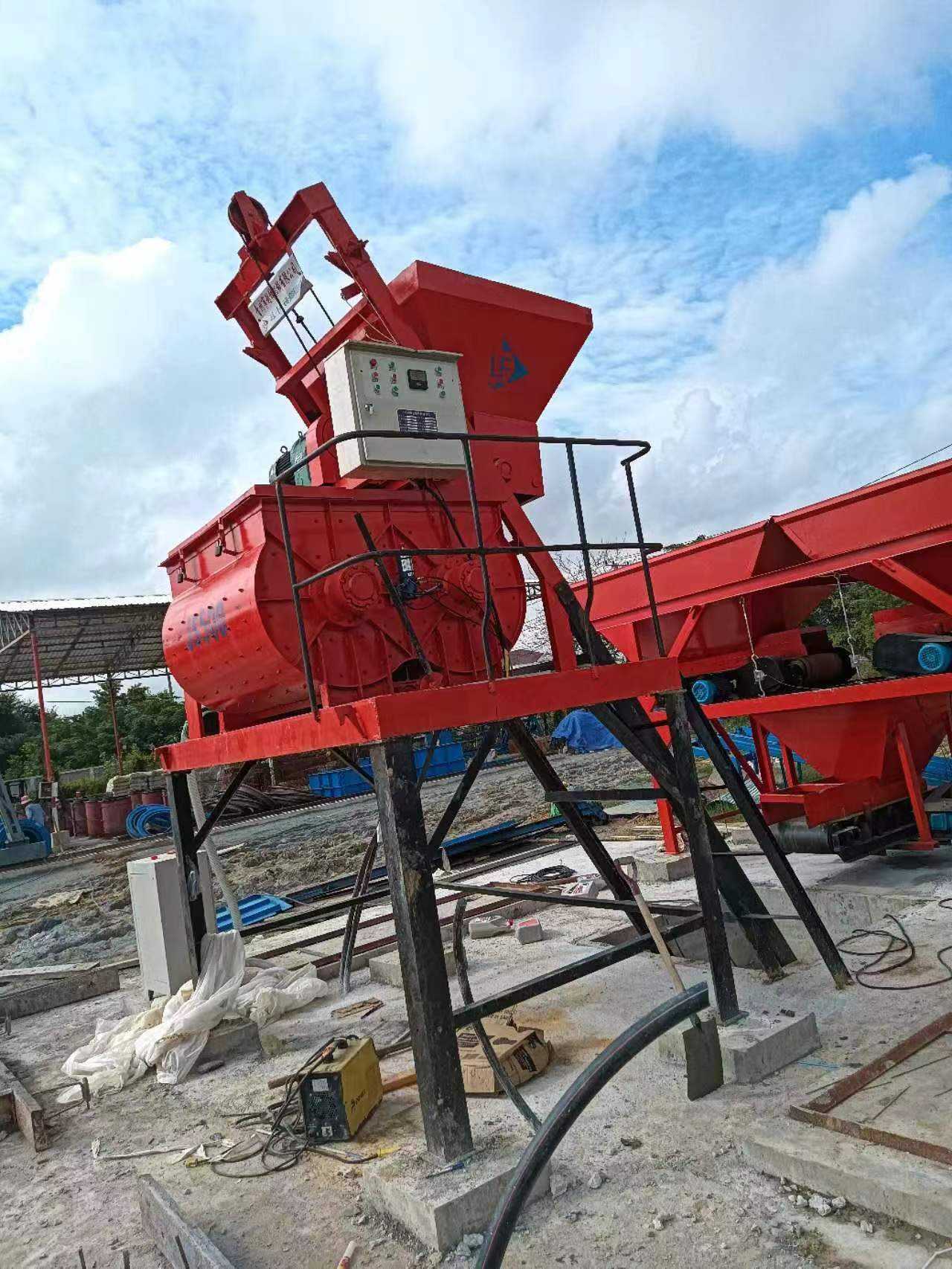 Hot Selling Large Capacity Low Cost Concrete/cement/sand/stone Mixer