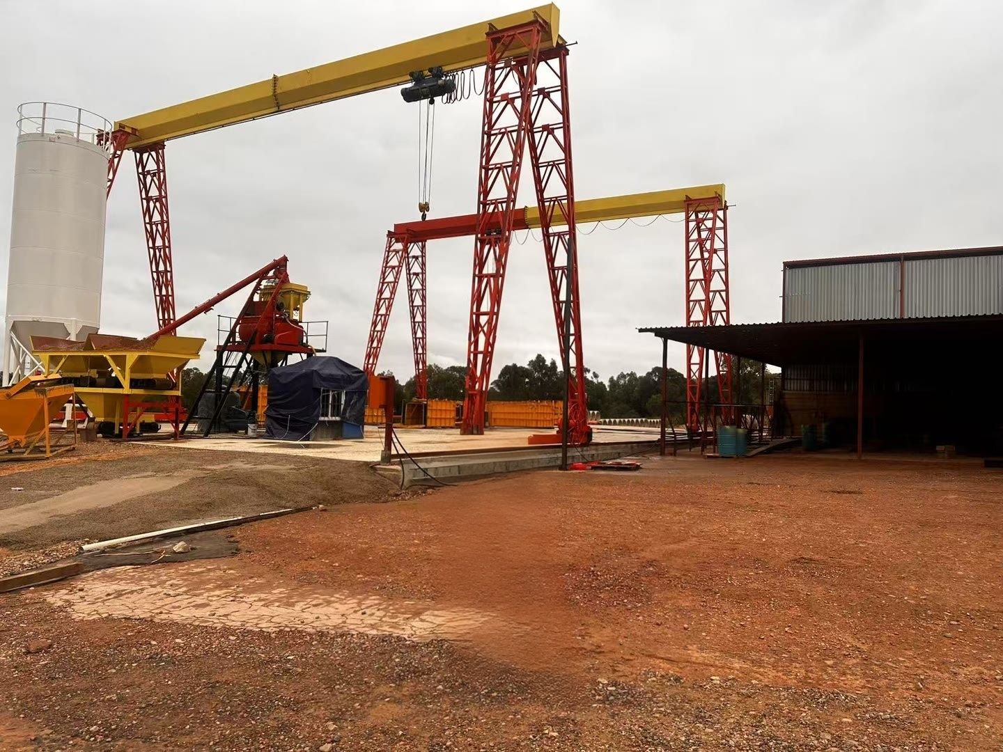 New Concrete Batching Plant Construction Machinery Ready-mixed Concrete Production Line Mixing Plant Made in China