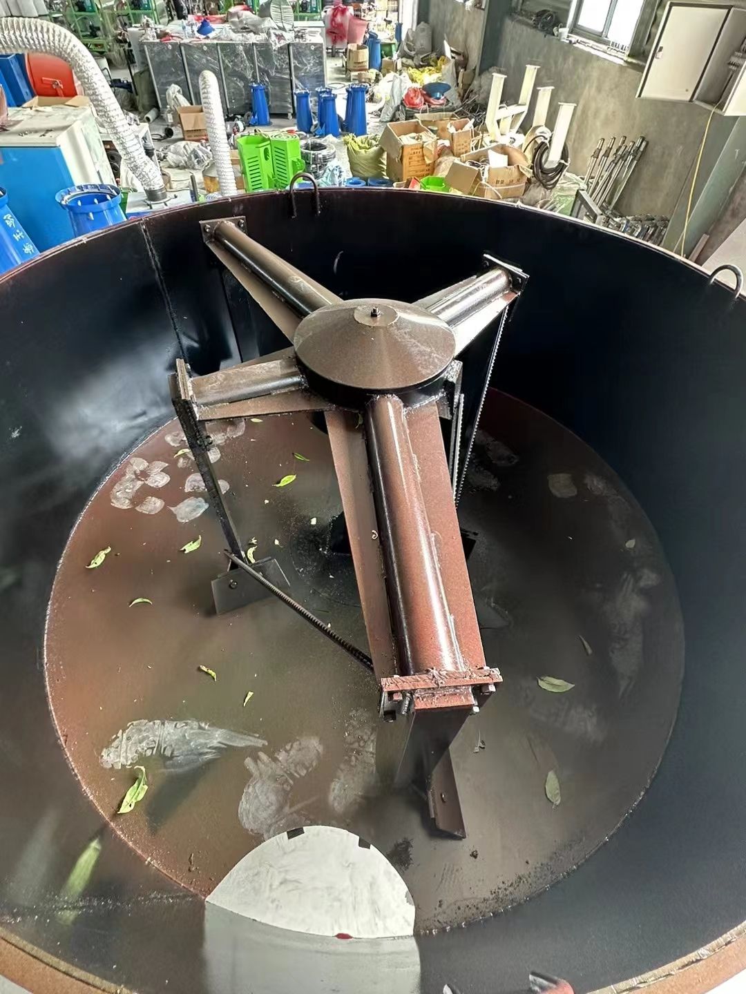 Multi Functional Flat Mouth Self Loading Concrete Mixers Self Loading Concrete Mixer