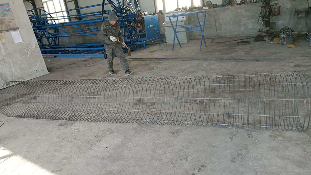 Concrete Drain Culvert Pipe Cement DrainPipe Cage Welding Machine Spot Welding Machine for Cage