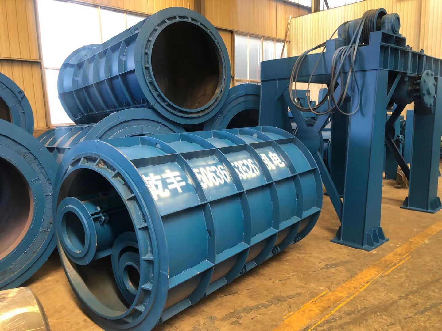 New Condition Automatic Concrete Pipe Making Machine Mold Steel Mold for Sewage Pipe for Construction Manufacturing Industries