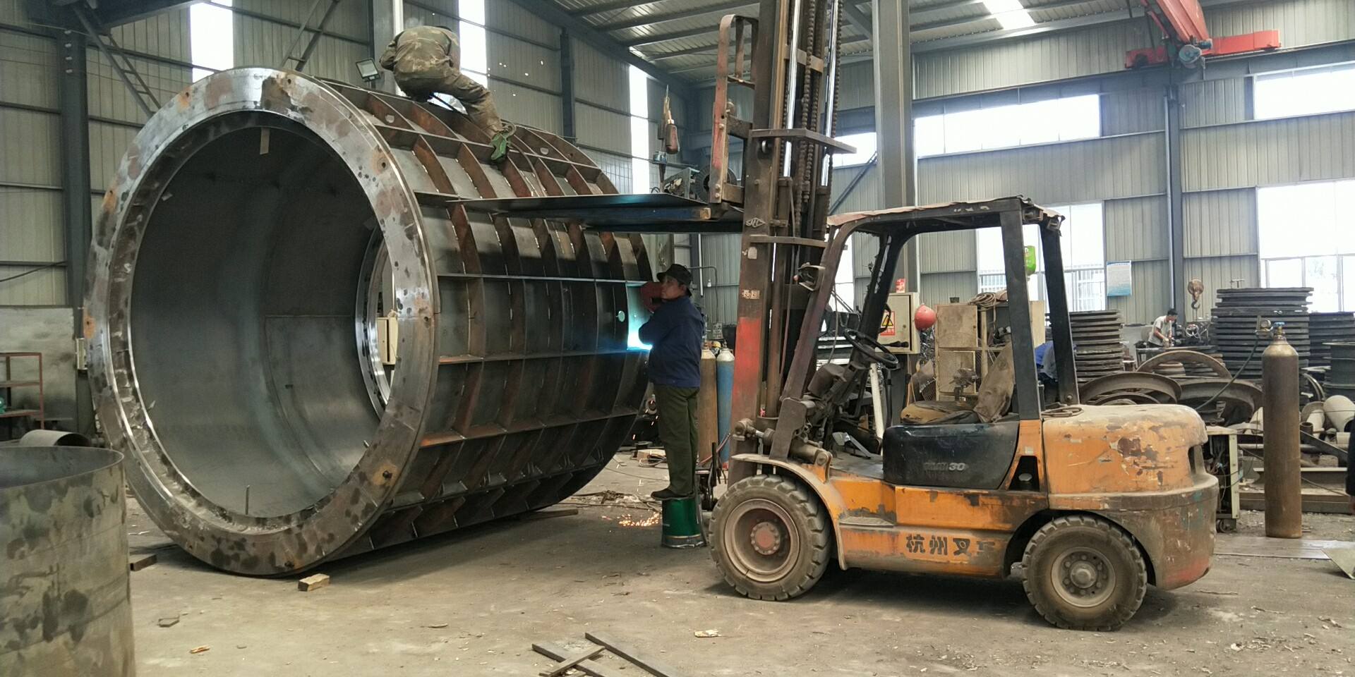 New Easy-Operation Concrete Drainage Culvert Pipe Mold Stainless Steel Construction Tool for New Construction Industries