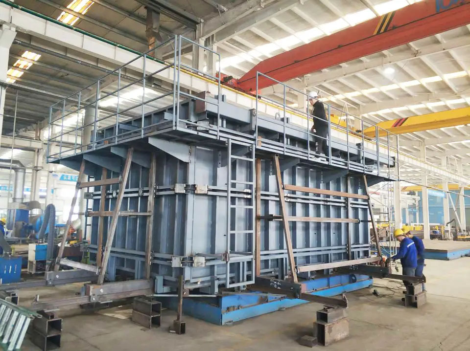 Efficient Prefabricated House Construction Equipment with Cement Concrete Molds