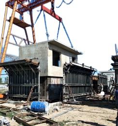 Prefab Steel Structure Concrete Prefab Houses Traditional Design Container Houses with Concrete and Steel Material