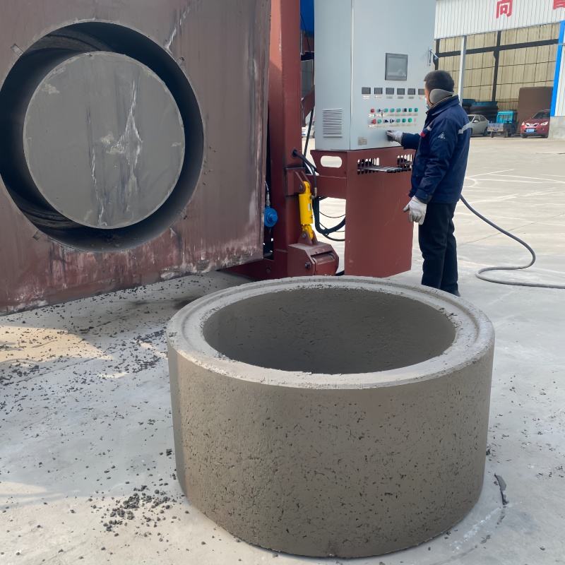 Customizable Concrete Forming Machine for U-shaped Canal, Gutter, Manhole Ring, Curb, Drain Pipe,Box Culvert & Road Barrier