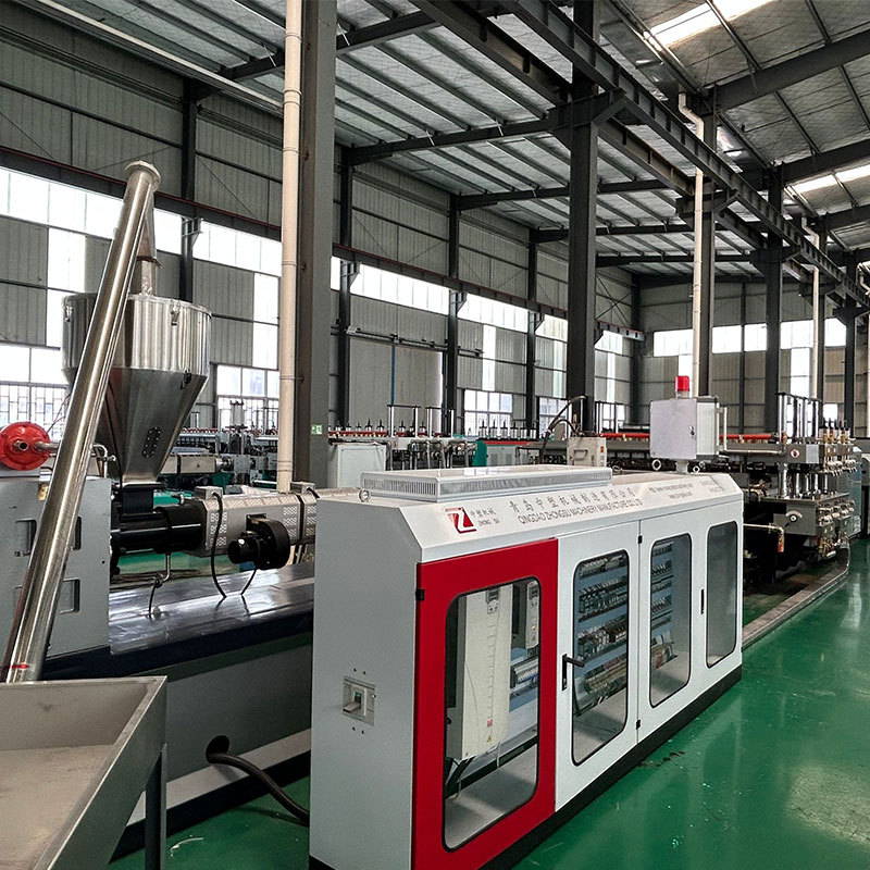 PP Hollow Grid Plate Extrusion Machine