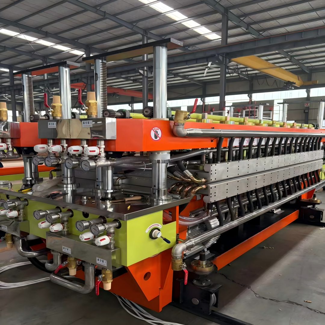 PC Hollow Grid Plate Extrusion Machine