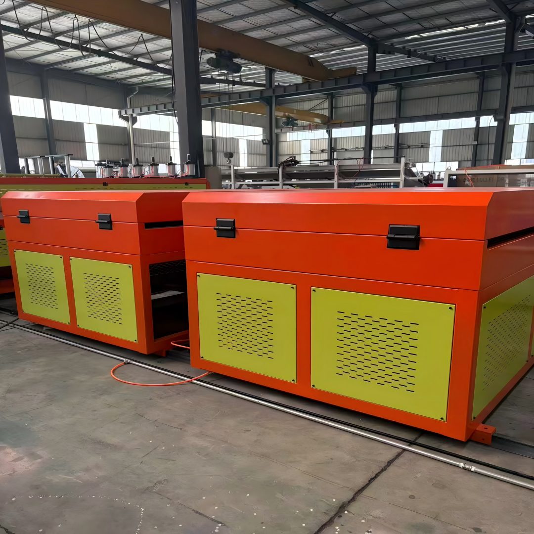 PC Hollow Grid Plate Extrusion Machine