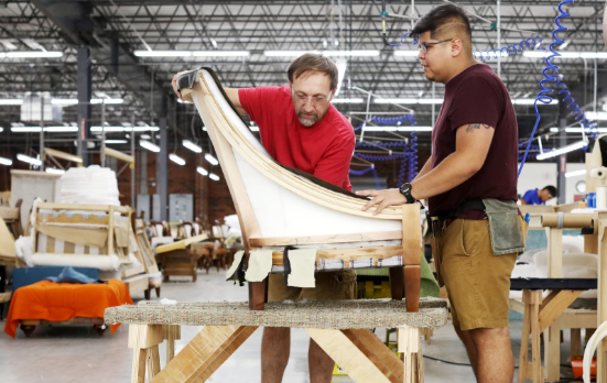 1f0983d1-fce8-409c-816d-8544f0752440