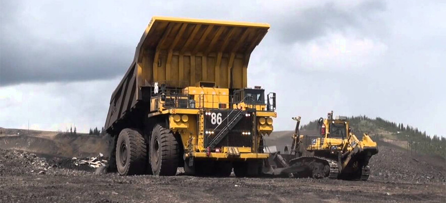 Komatsu 930E