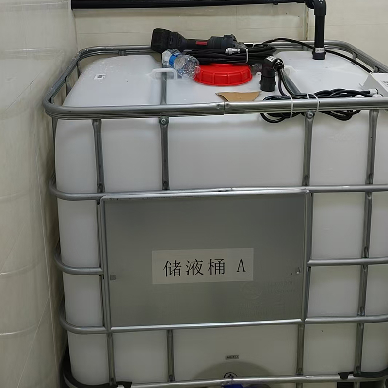 Sistem Disinfeksi Hypochlorous Acid untuk Peternakan Kuda dengan Skenario Lengkap