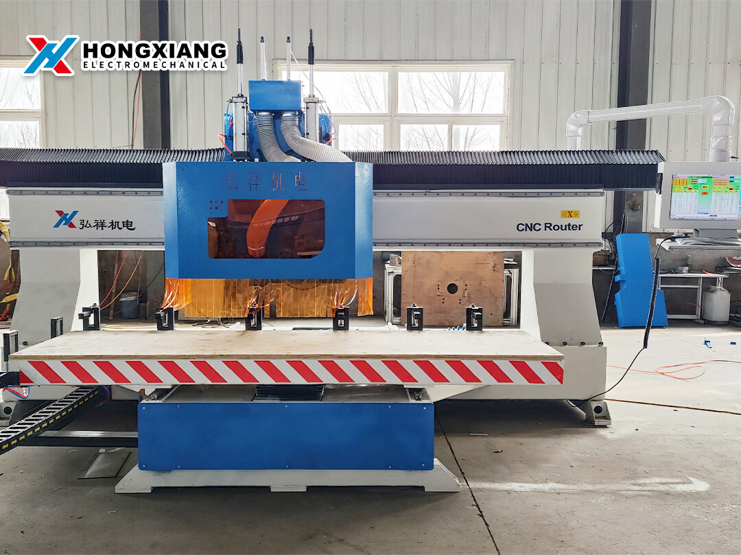 منشار لوحي CNC