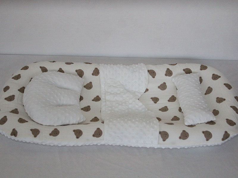 Portable anti-uterine pressure and anti-fright bed