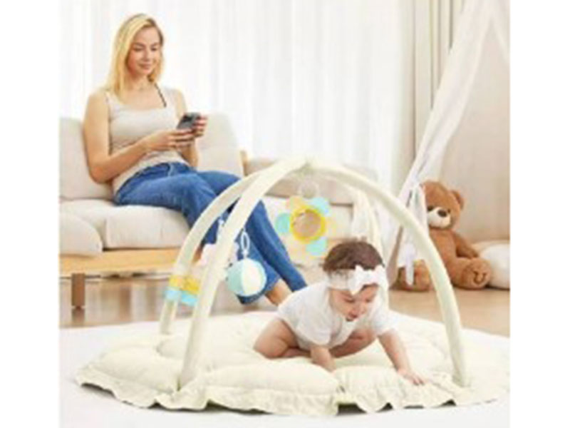 Baby play frame/children's gym/baby play mat wooden frame, round baby crawling mat, gym fabric hanging toys