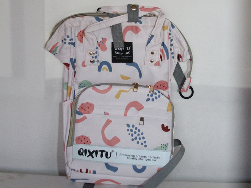 Large capacity diaper bag / Multifunctional baby bag / Storage bag for mother and baby / Portable bag with insulated milk compartment