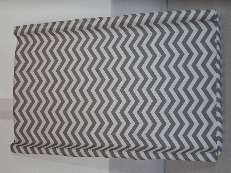 Baby changing table / baby changing table / three-sided waterproof for easy cleaning