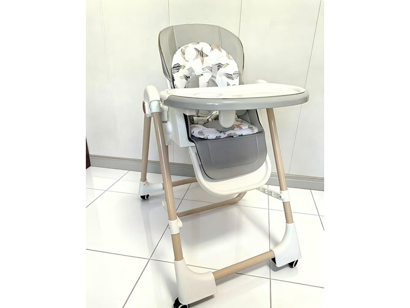 Foldable baby chair for home use / Multifunctional and convenient dining table for infants and toddlers over one year old