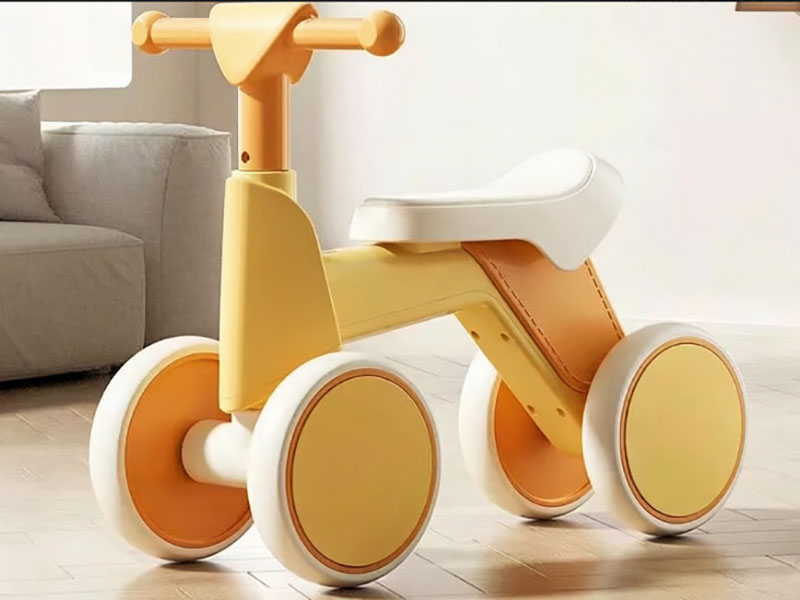 Children's balance bike/four-wheeled gliding toy car/twist car/balance bike/adjustable balance scooter for children 1-4 years old