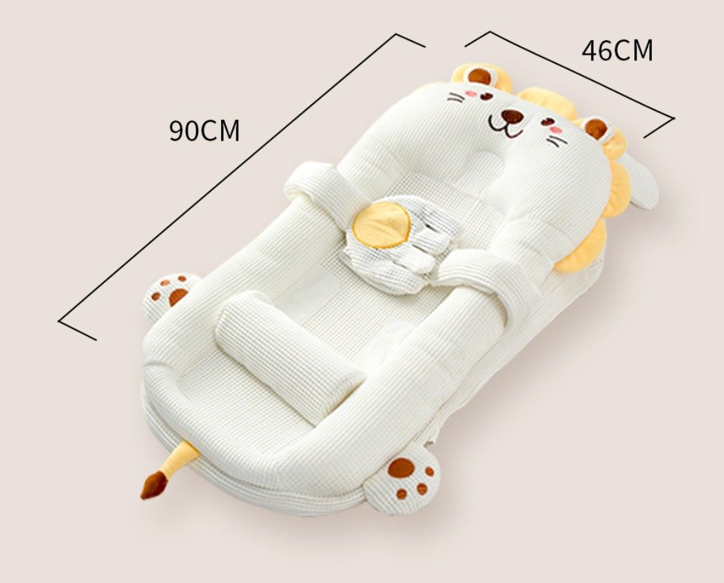 Anti-spitting up, anti-spillage, anti-startle, soothing, and anti-pinch crib/bed
