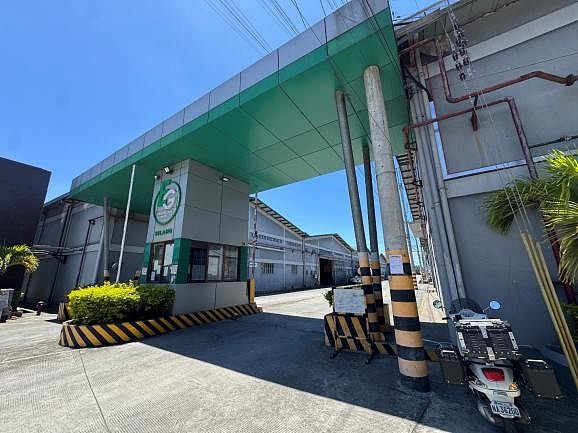 Unit 1401,132 West Trade Center Building, West Ave., Quezon City