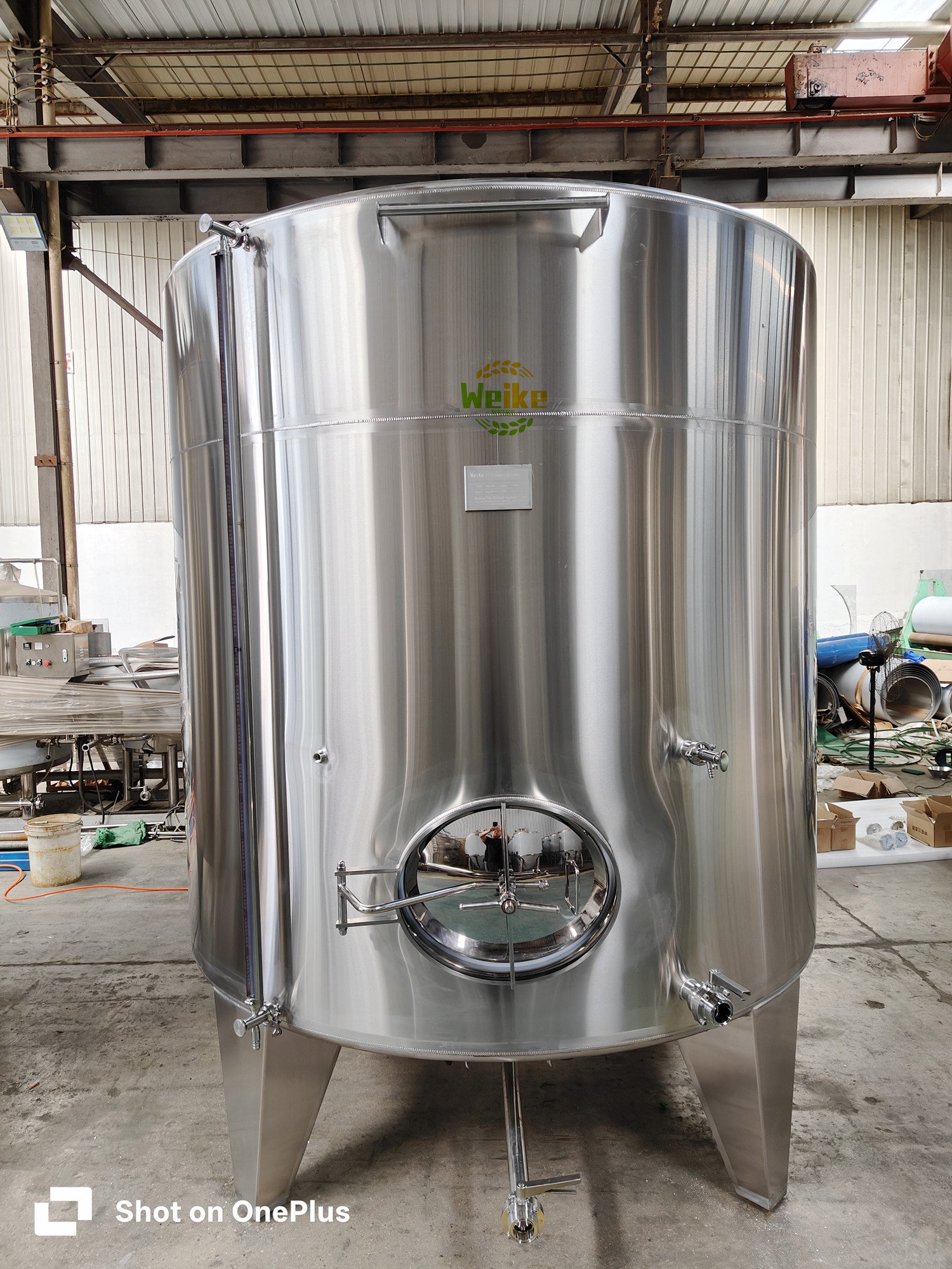 蒸留所・ワイナリー向け酒類貯蔵タンク