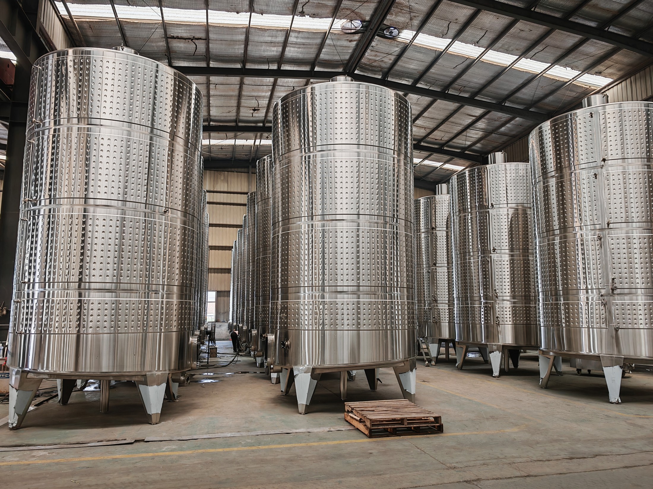 Tangki Anggur Stainless Steel Premium untuk Pembuatan Anggur