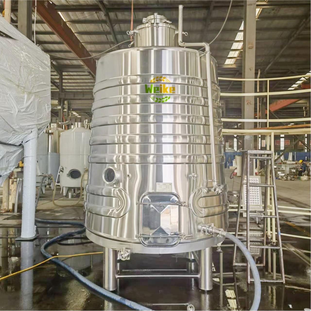 Tangki fermentasi anggur meruncing 8000L