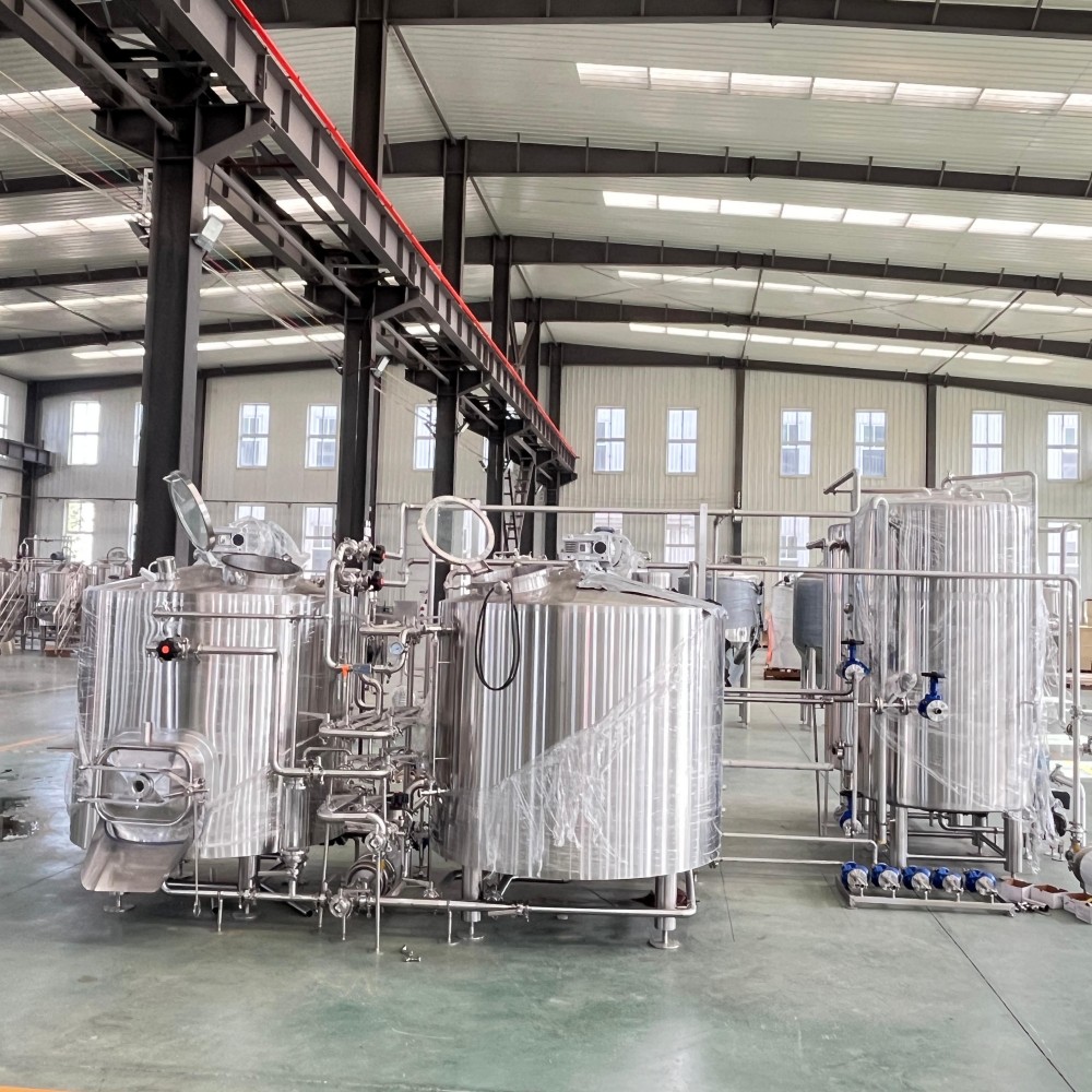 peralatan pabrik bir tiga bejana