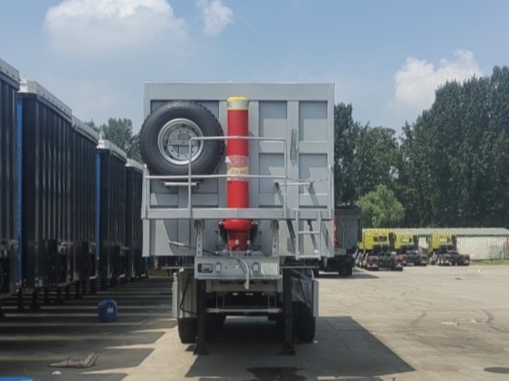Semi-Trailer Tipper Belakang Bak Persegi Panjang 4 Gandar