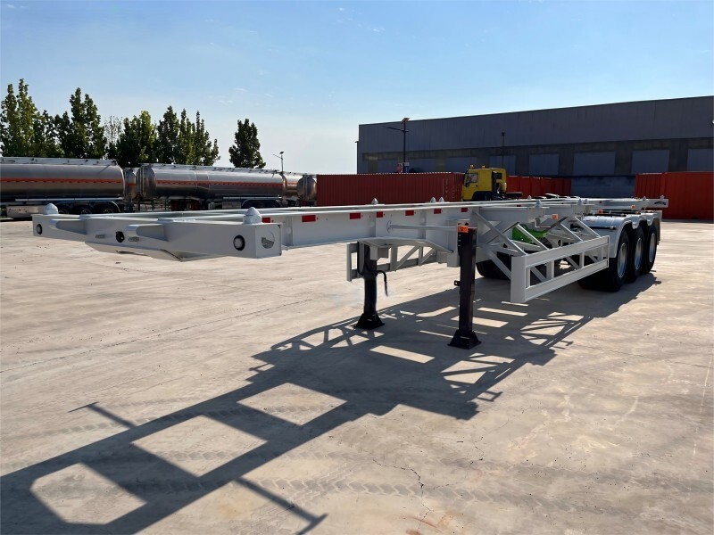Semi-Trailer Chassis Kontainer 40FT 3 Gandar