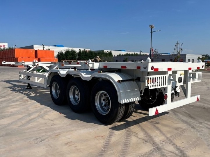 Semi-Trailer Chassis Kontainer 40FT 3 Gandar